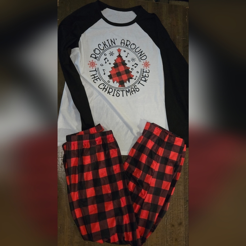 Women Large Men Medium Plaid Christmas Holiday Pajama Set Long Sleeve Long Pants